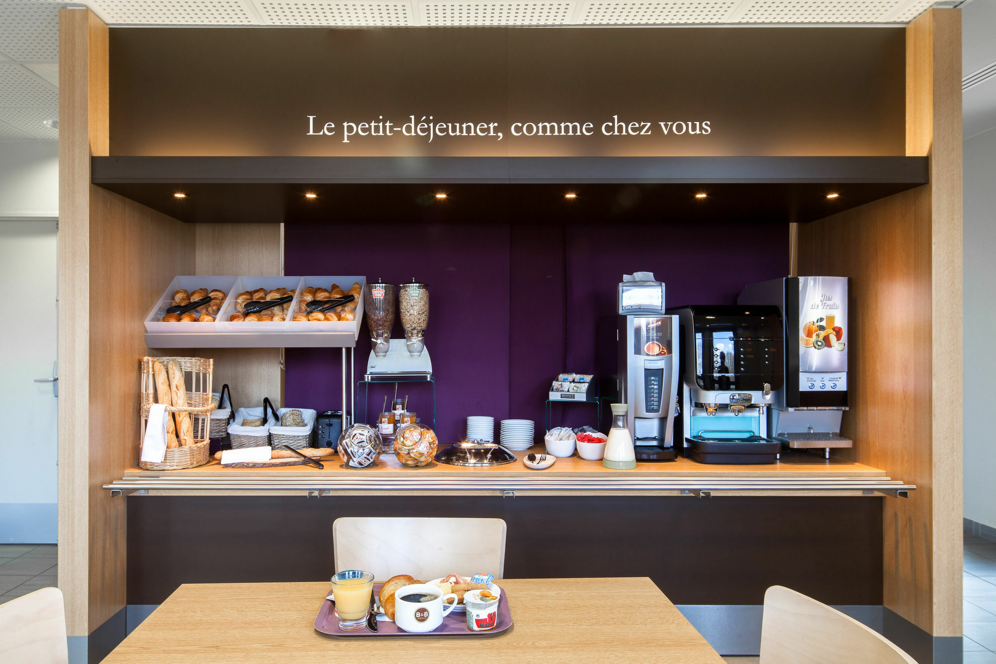 B&B Hotel Lille Grand Stade Villeneuve-d'Ascq Luaran gambar